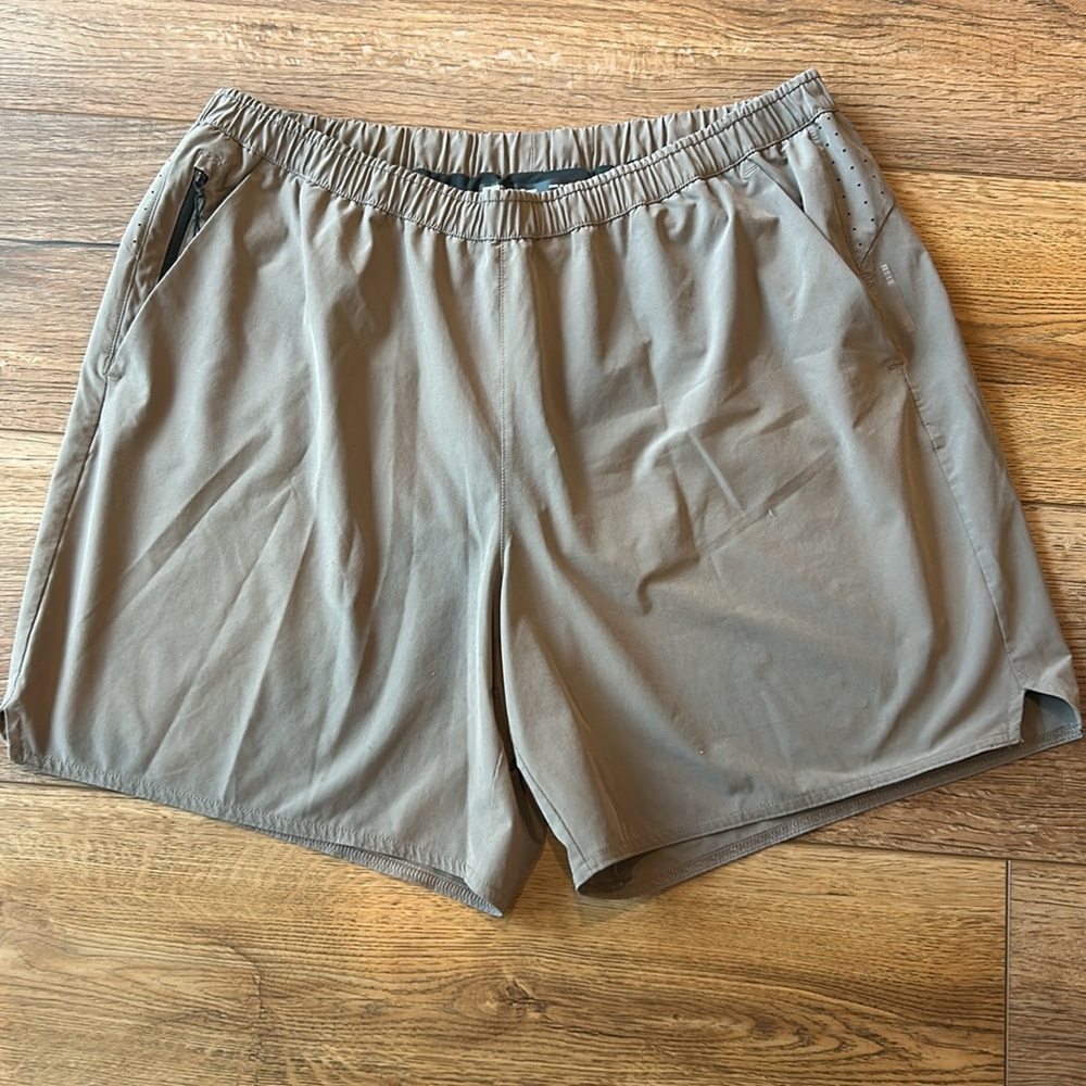 Men's REI co-op Athletic Pursuit‎ Shorts Light Brown more like 1st pic Size XL